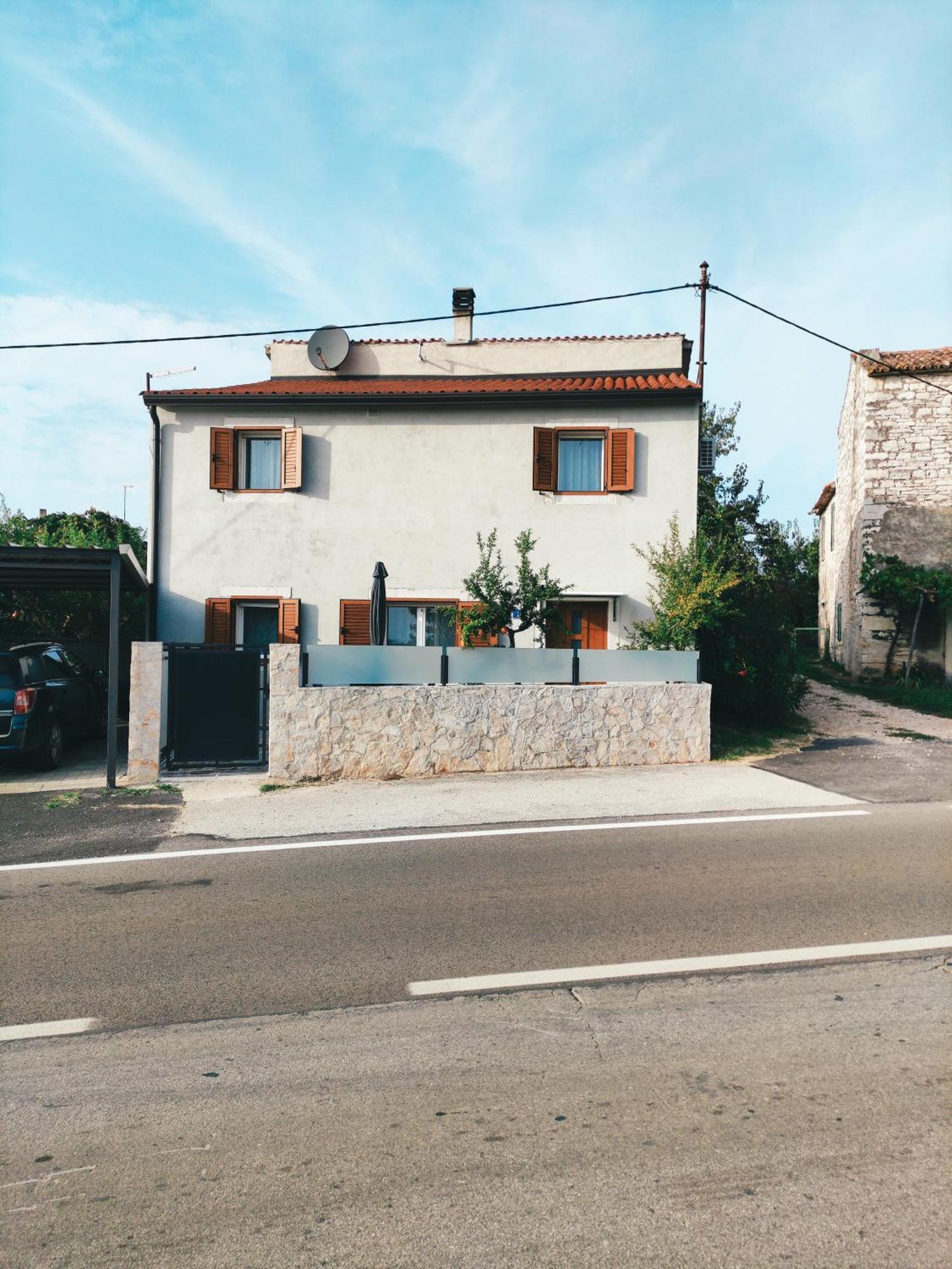 Laura Appartement *
